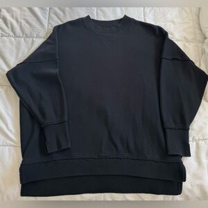 Oversized Black Crewneck
